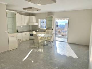 Σαλονοκουζίνα