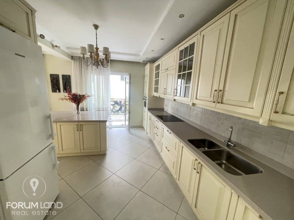 Forumland Real Estate, Κουζίνα