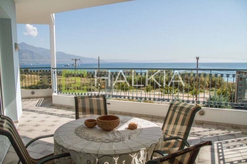 Θέα από μπαλκόνι