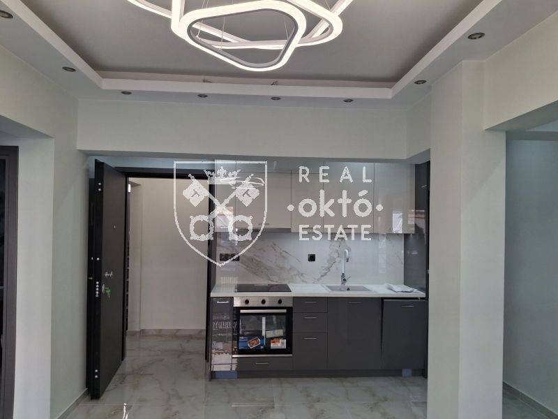 Σαλοκουζίνα