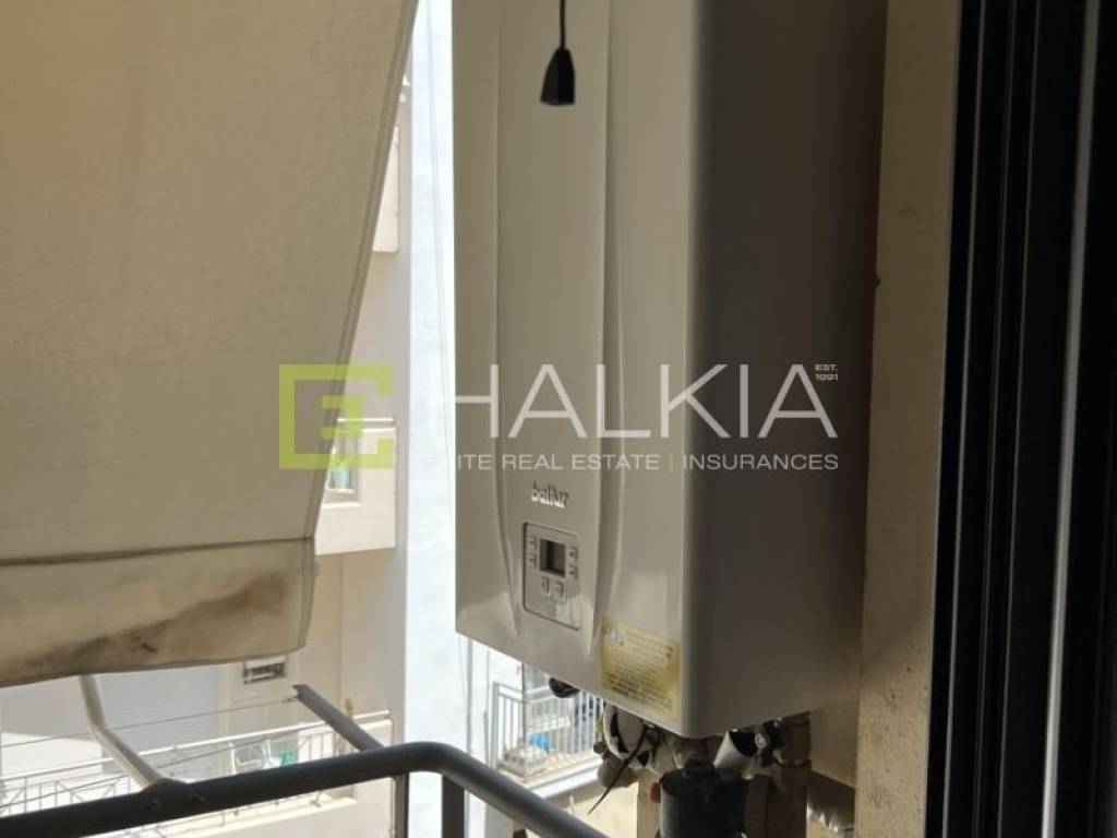 πίσω μπαλκόνι