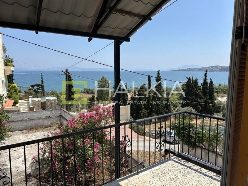 Θέα από μπαλκόνι