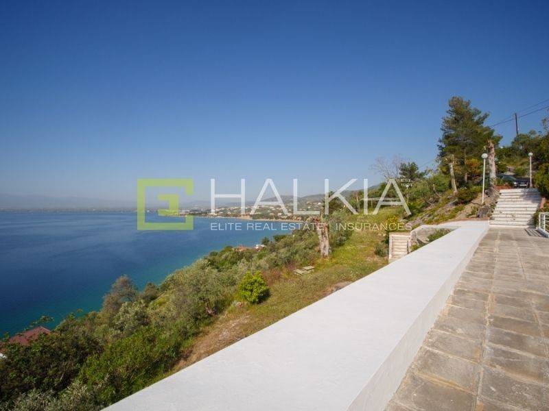 Θέα από μπαλκόνι