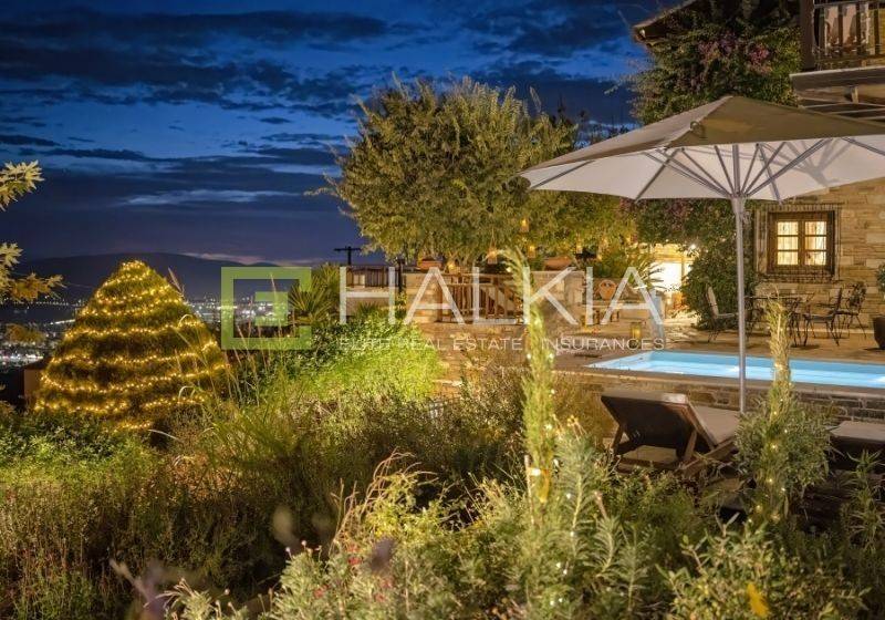 Θέα από μπαλκόνι