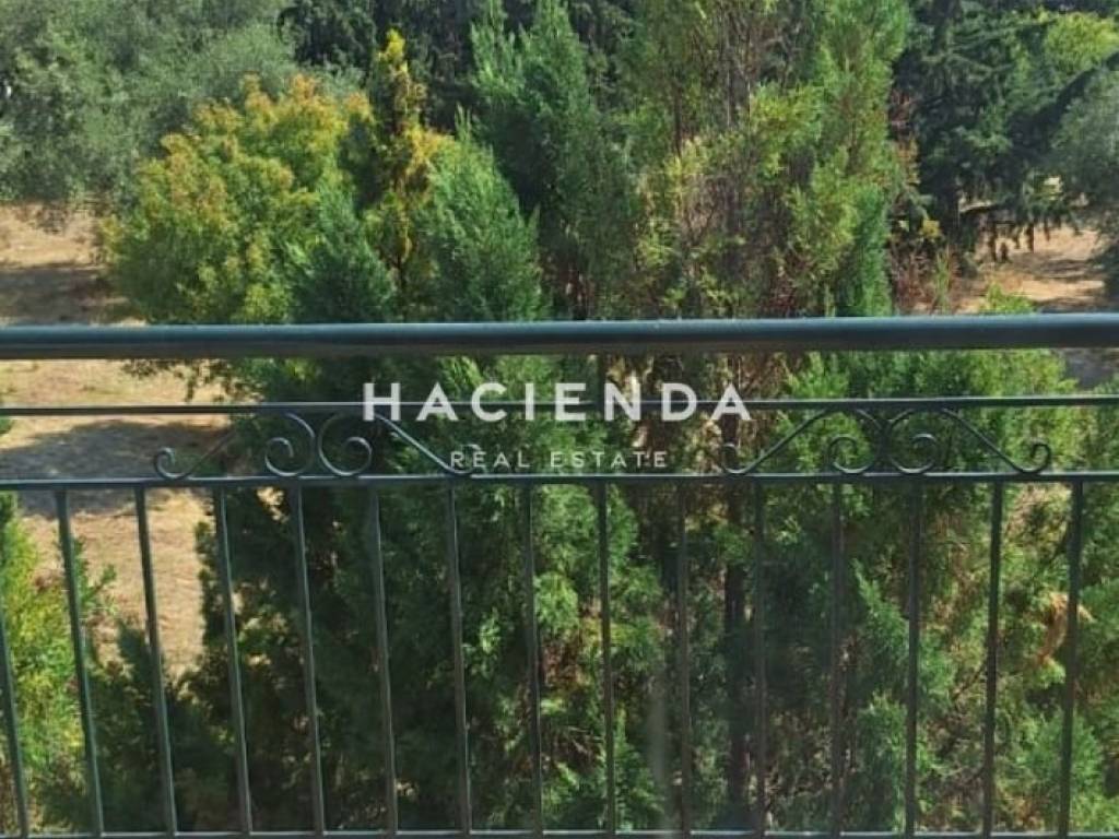 Θέα από μπαλκόνι