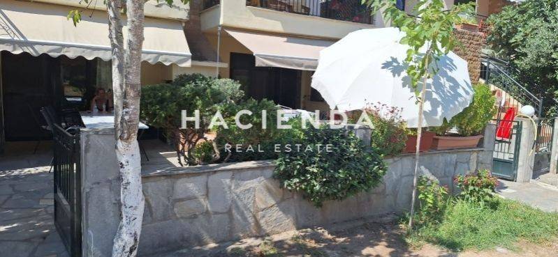 Θέα από μπαλκόνι