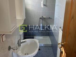 μπάνιο όροφος