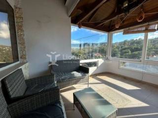 Θέα από μπαλκόνι