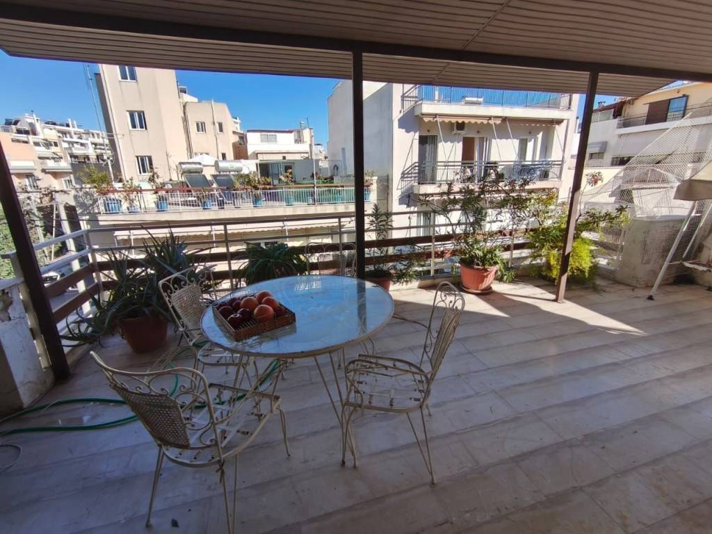 Βεράντα 2ου ορόφου