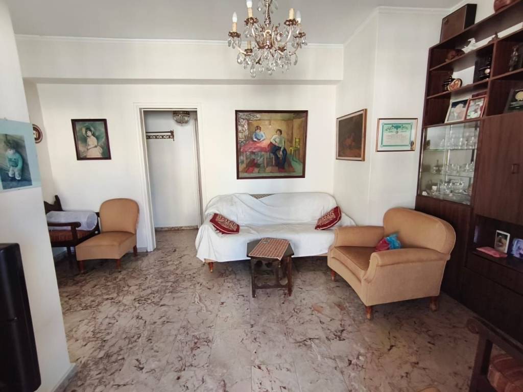 Σαλόνι 2ου ορόφου