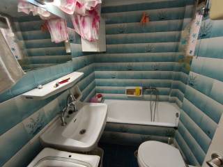 Μπάνιο 2ου ορόφου