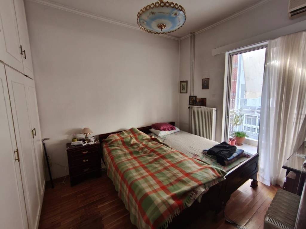 Υπνοδωμάτιο 2ου ορόφου