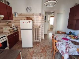 Κουζίνα 2ου ορόφου