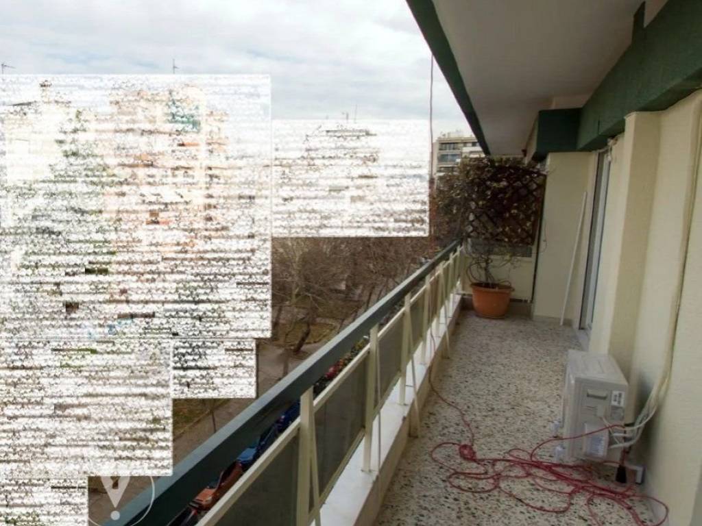 Forumland Real Estate, Βεράντες