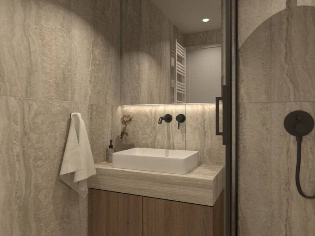 Forumland Real Estate, Μπάνιο