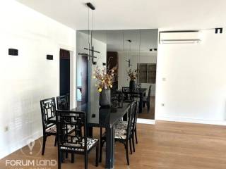 Forumland Real Estate, Σαλόνι με τζάκι