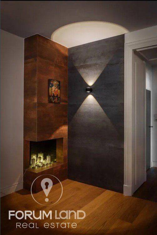 Forumland Real Estate, Τζάκι