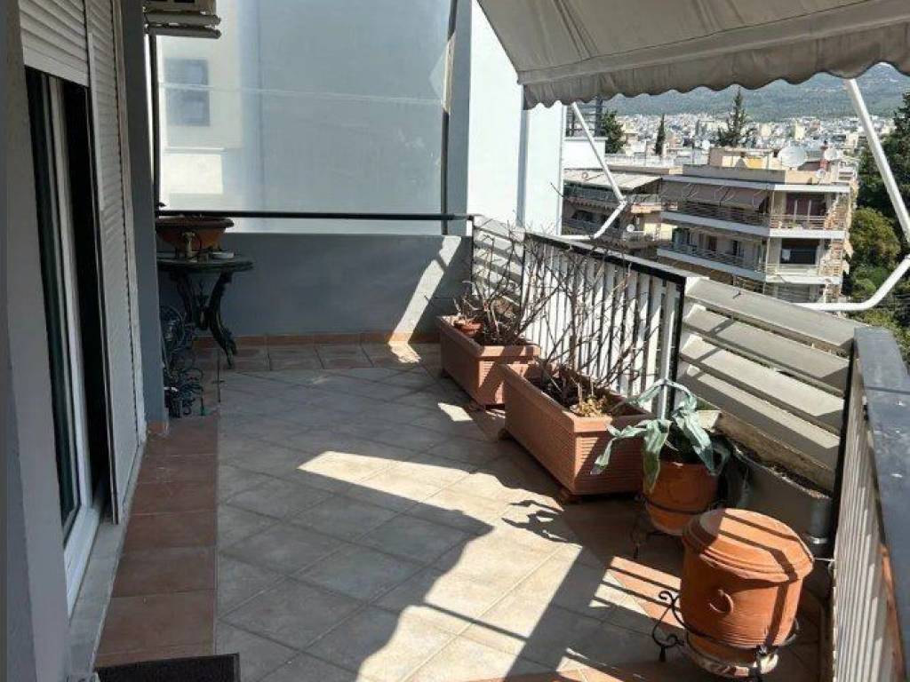 Forumland Real Estate, Βεράντες