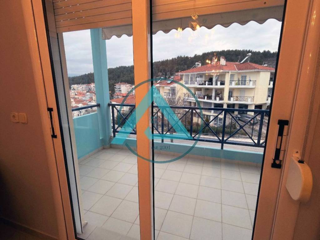 Synthetika Koyphomata - THea