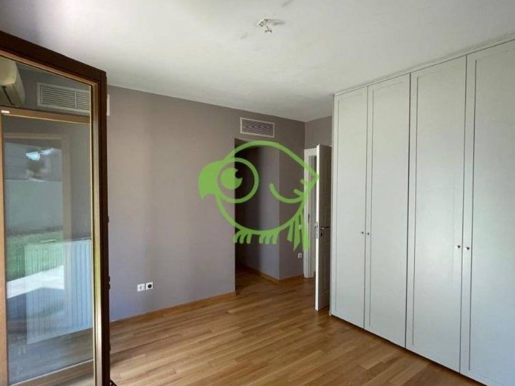 Υπνοδωμάτιο 2/Master