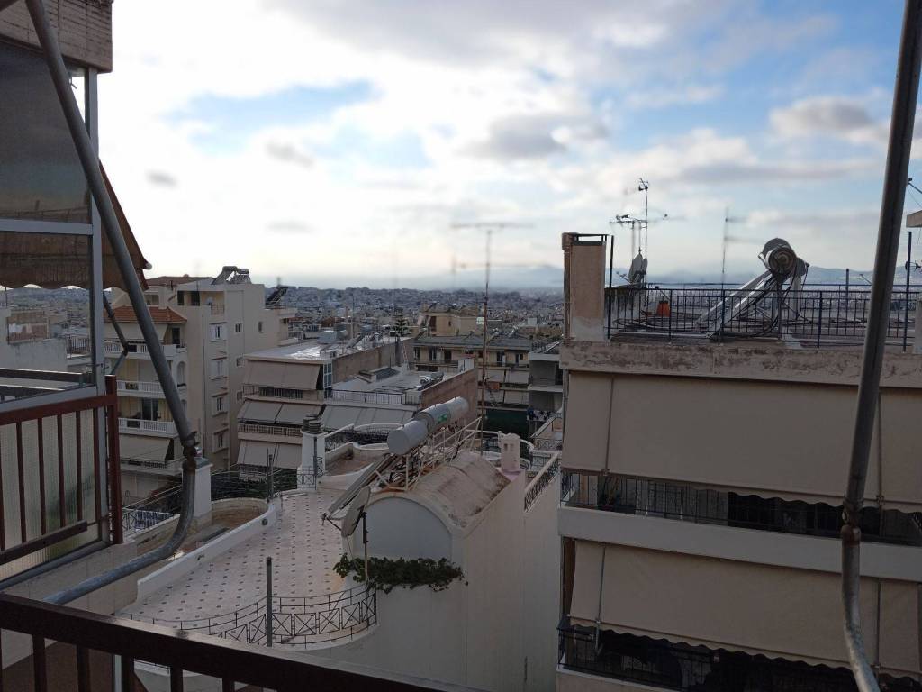 Θέα από μπαλκόνι υπνοδωματίου