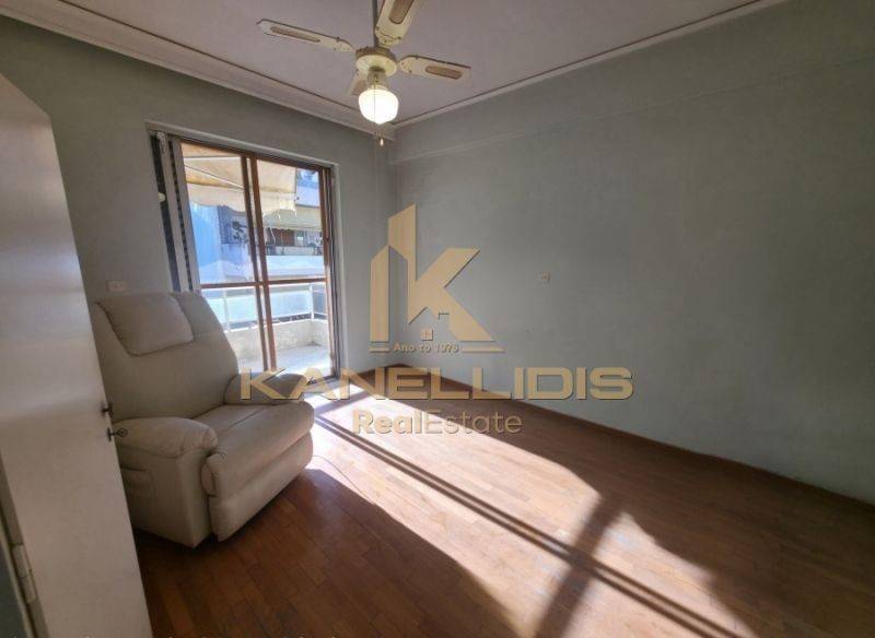 Υπνοδωμάτιο,1