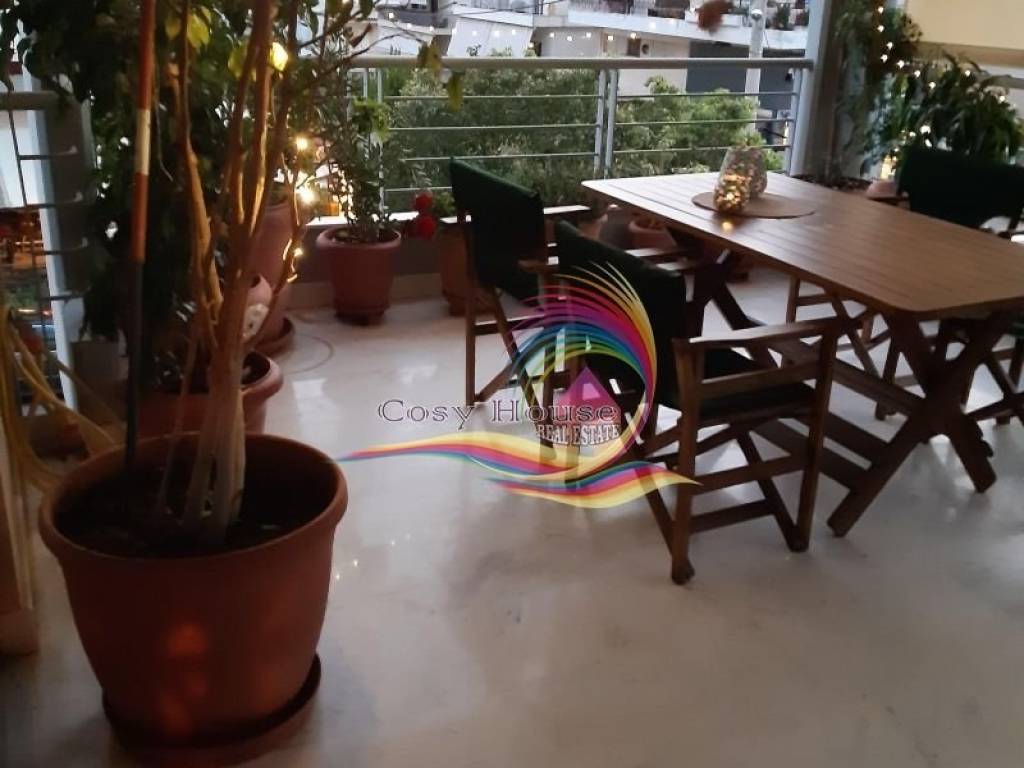 Θέα από μπαλκόνι