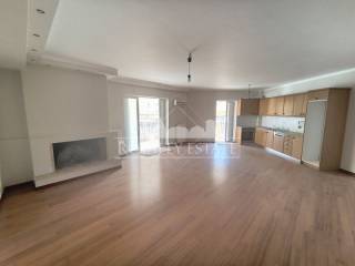 Σαλοκουζίνα