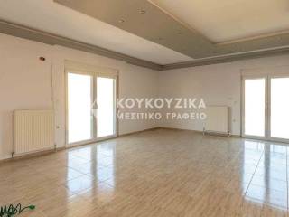 Σαλοκουζίνα