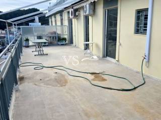 Θέα απο μπαλκόνι