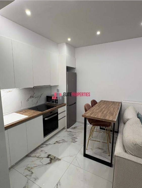 ΕΝΙΑΙΟΣ ΧΩΡΟΣ