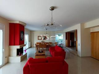 Σαλοκουζίνα