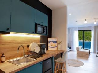 Esoteriko diamerismatos me omorphe thea.