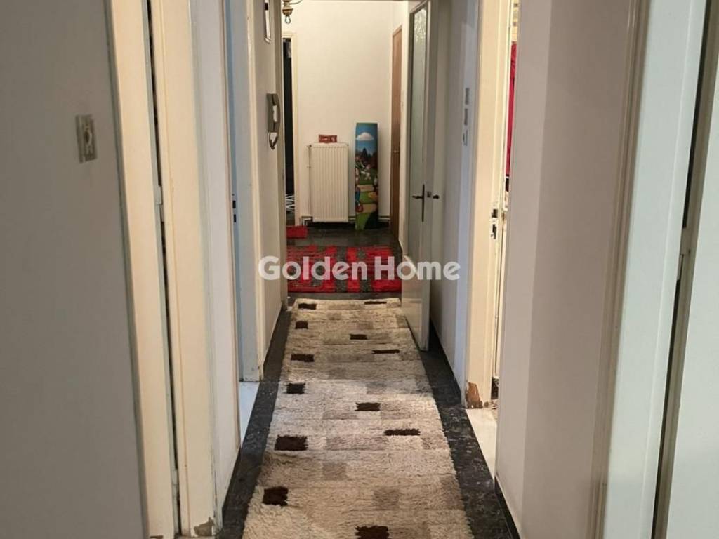 Χολ - Διάδρομος