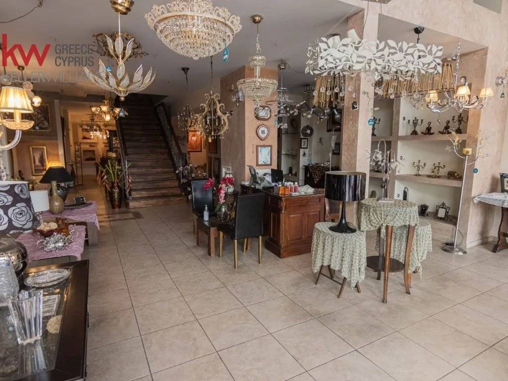 Εσωτερικοι χώροι