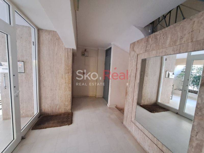 Είσοδος οικοδομής