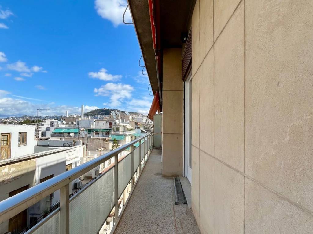 exarcheia_residential_apartment_for_sale