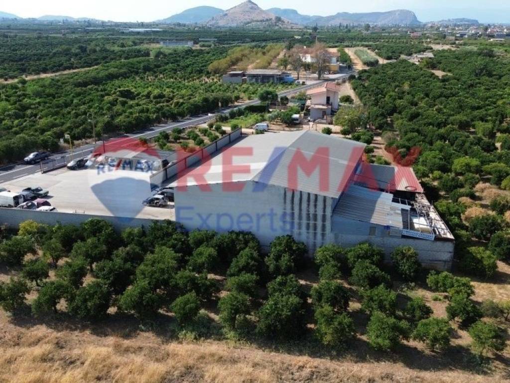 Εσωτερικοι χώροι