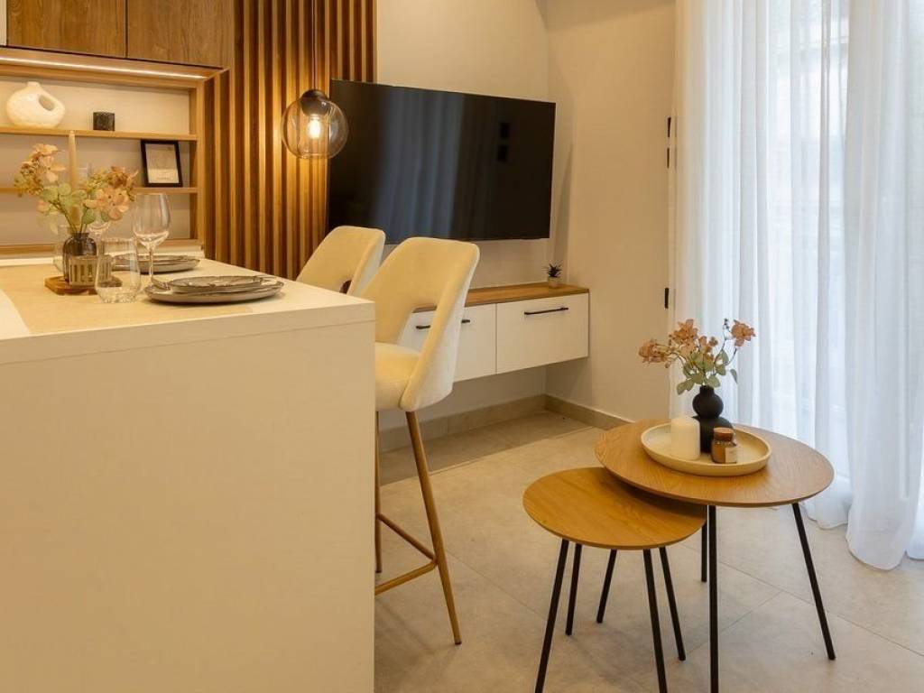 Forumland Real Estate, Studio 24 τ.μ.