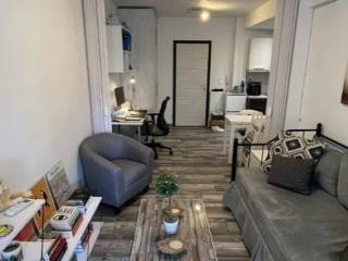 Forumland Real Estate, Καθιστικό