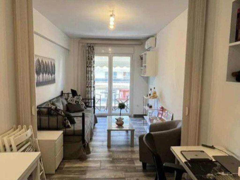 Forumland Real Estate, Καθιστικό