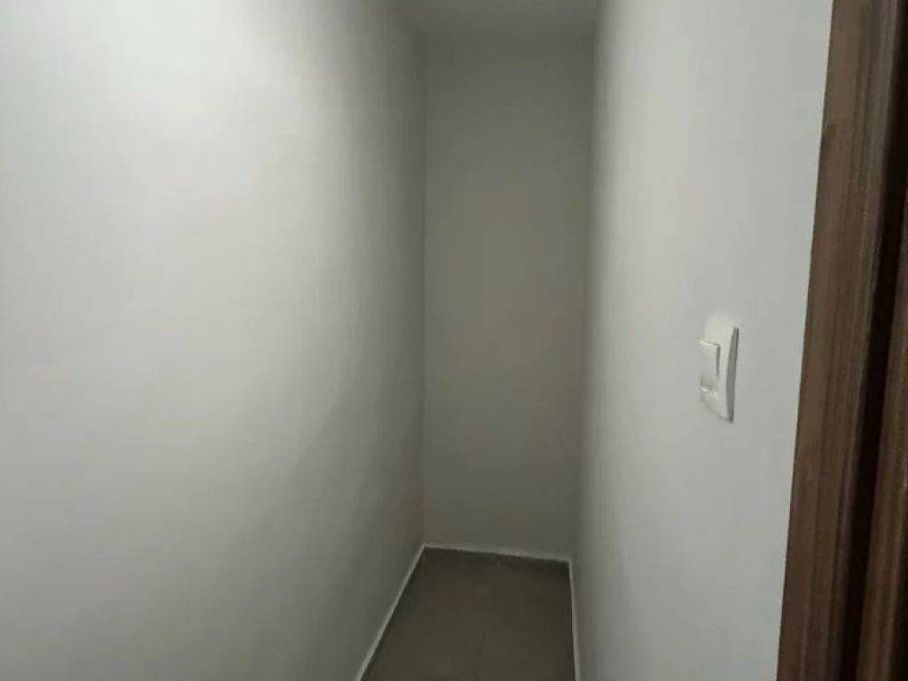 Forumland Real Estate, Αποθήκη