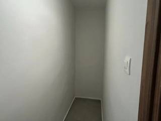 Forumland Real Estate, Αποθήκη