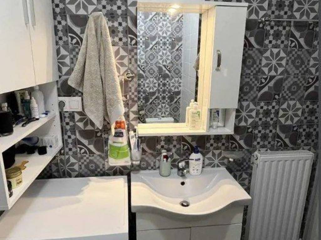 Forumland Real Estate, Μπάνιο