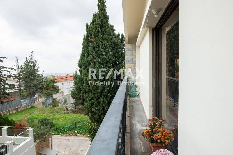 Θέα από μπαλκόνι