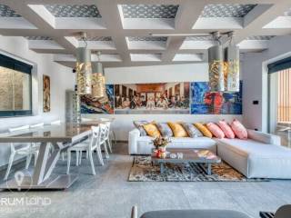 Forumland Real Estate, Καθιστικό