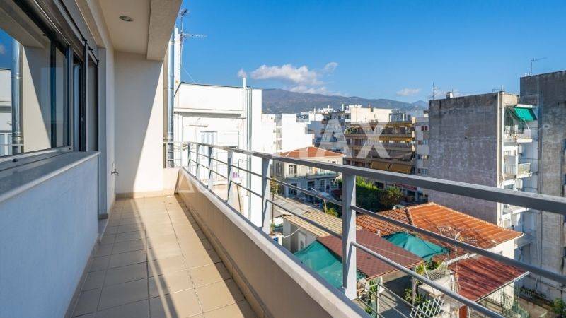 Θέα από μπαλκόνι