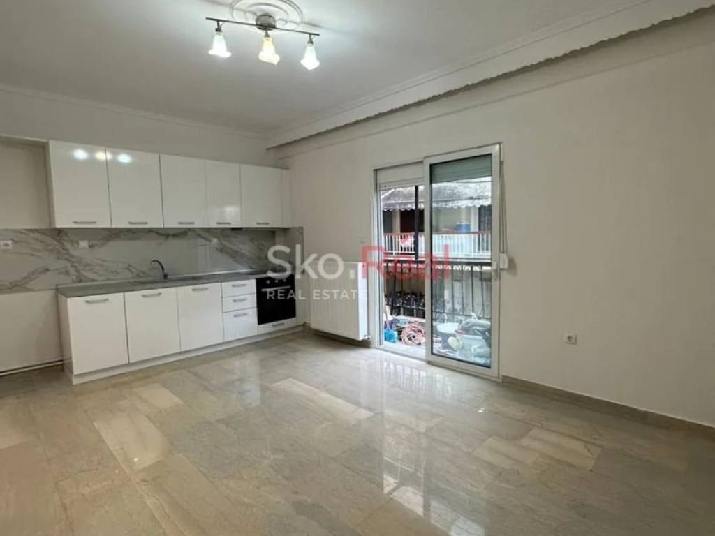 Σαλοκουζίνα