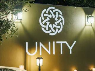 O koinochrestos kepos toy ktirioy.