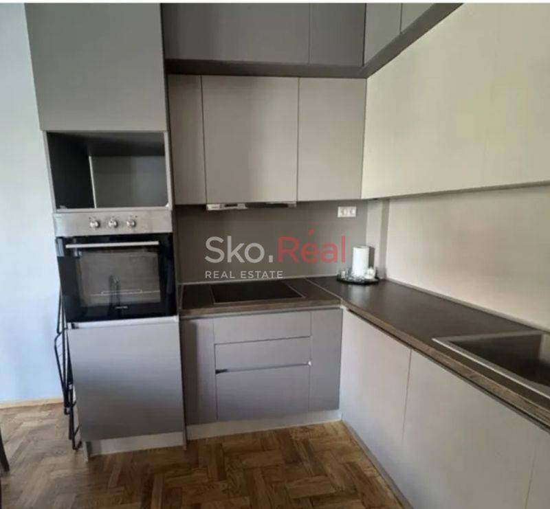 Σαλοκουζίνα